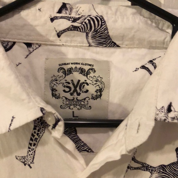 Animal button up! - Picture 2 of 2